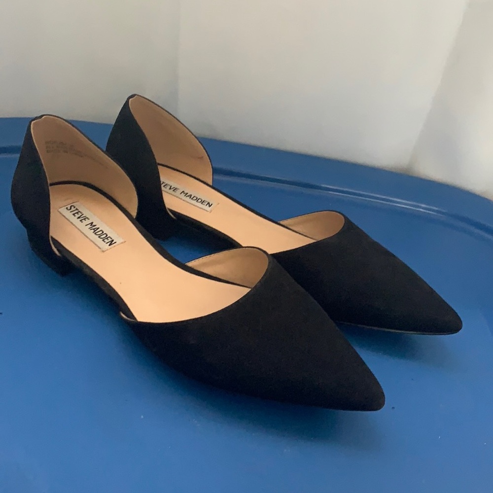 Steve Madden Pointed Toe Black Flats